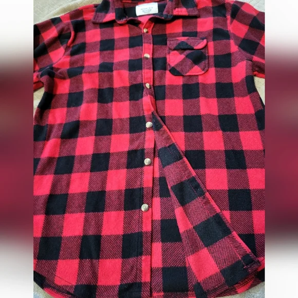 *Kids‎ Flannel - Picture 5 of 8